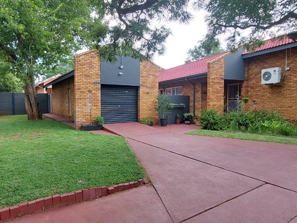 3 Bedroom House 3 Bedroom House