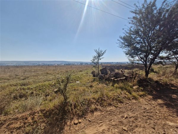 8.2 ha Land