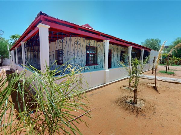 4 Bedroom House