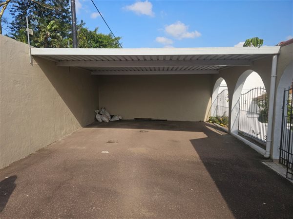 3 Bedroom Townhouse 3 Bedroom Townhouse