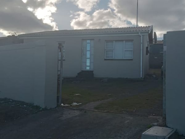 2 Bedroom House 2 Bedroom House