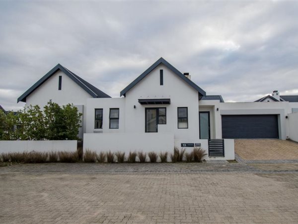 3 Bedroom House 3 Bedroom House