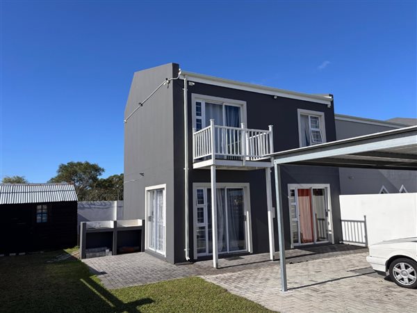 2 Bedroom House