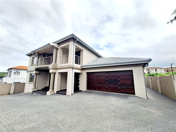 5 Bedroom House