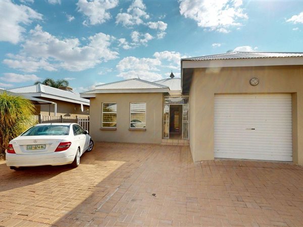 2 Bedroom Townhouse