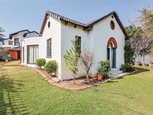 3 Bedroom House 3 Bedroom House