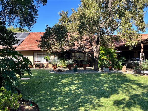 3 Bedroom House 3 Bedroom House