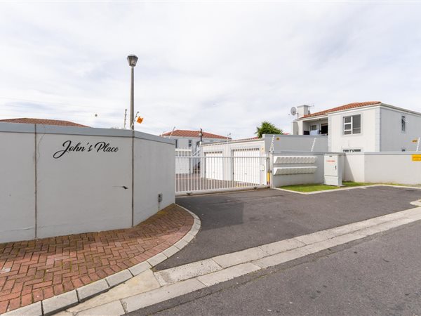 2 Bedroom Apartment