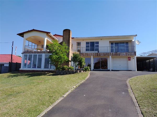 4 Bedroom House 4 Bedroom House