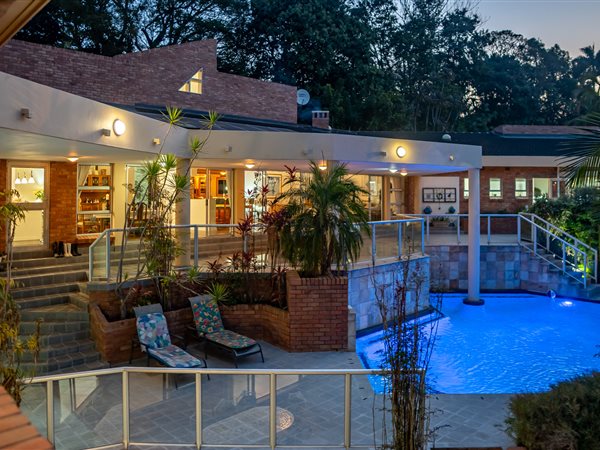 5 Bedroom House 5 Bedroom House