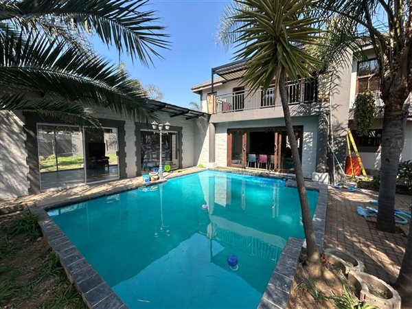 3 Bedroom House 3 Bedroom House
