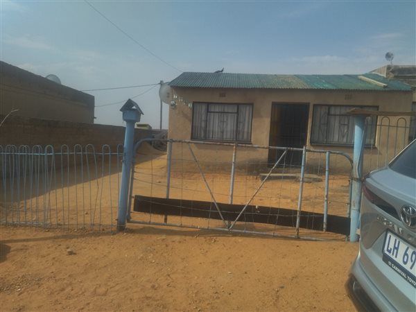 2 Bedroom House 2 Bedroom House