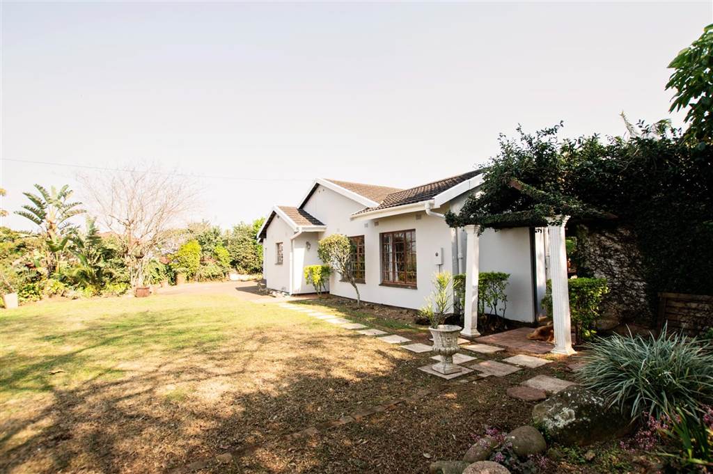 3 Bedroom House 3 Bedroom House