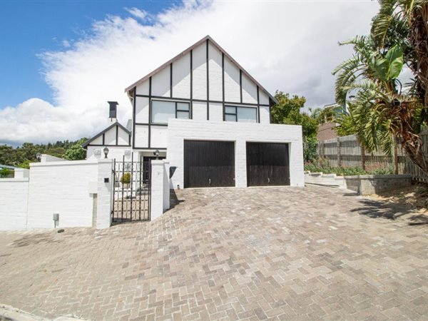 3 Bedroom House 3 Bedroom House