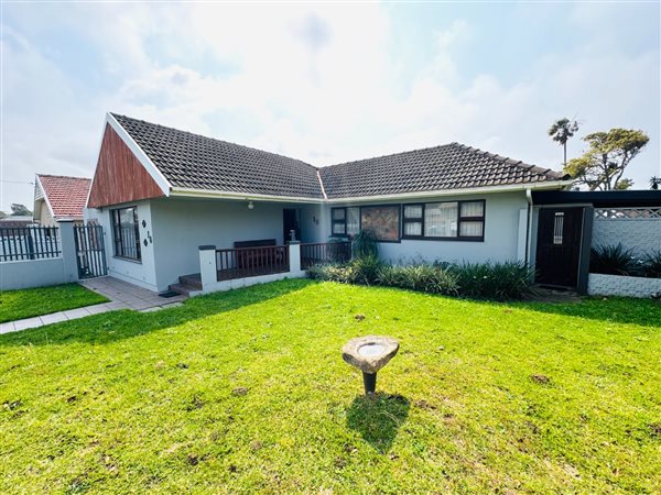 3 Bedroom House 3 Bedroom House