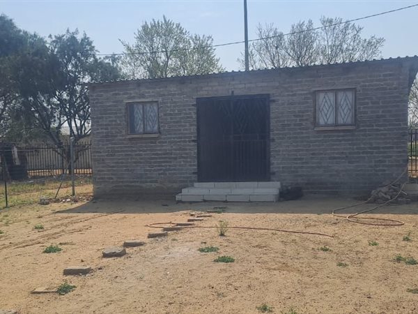 3 Bedroom House 3 Bedroom House