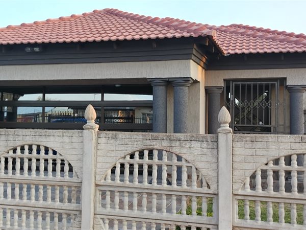 3 Bedroom House