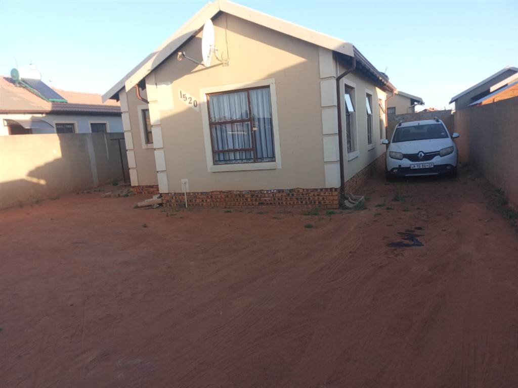 3 Bedroom House 3 Bedroom House