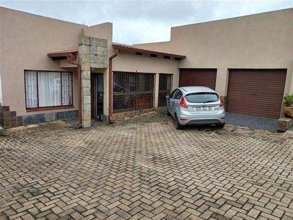 6 Bedroom House 6 Bedroom House
