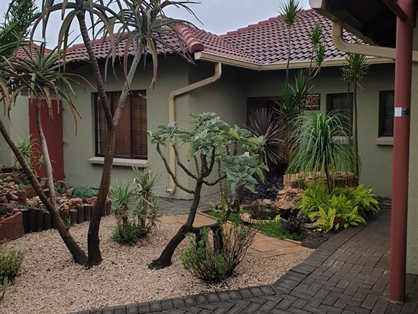 3 Bedroom House 3 Bedroom House