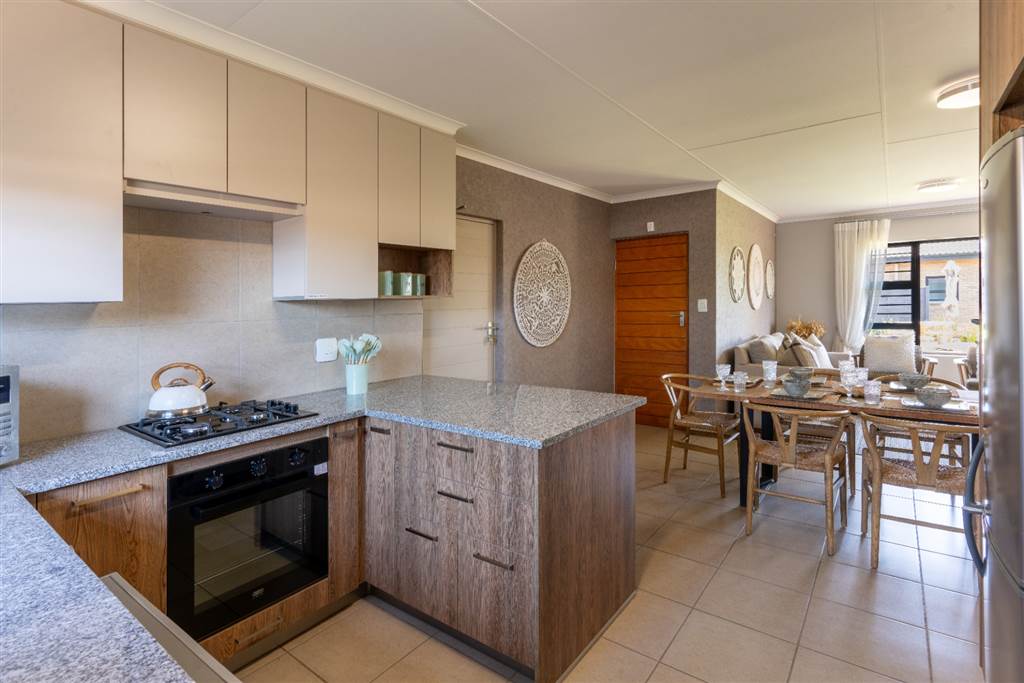 2 Bedroom House 2 Bedroom House