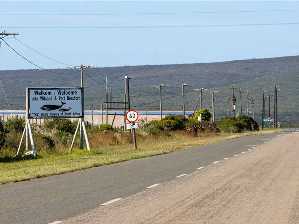 615 m² Land