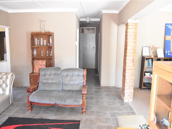 3 Bedroom House 3 Bedroom House