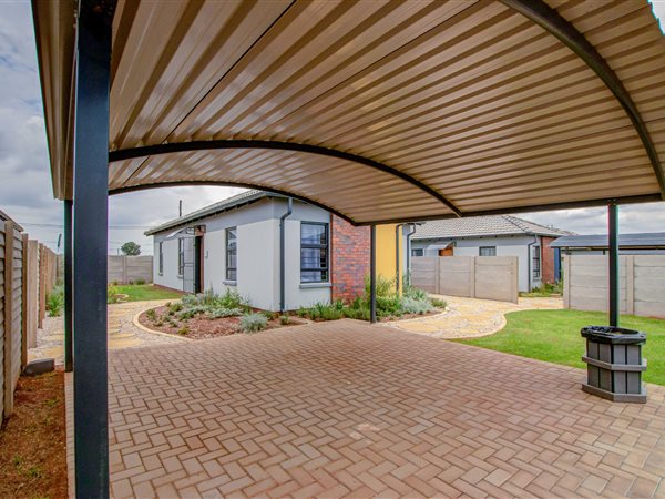 3 Bedroom House 3 Bedroom House