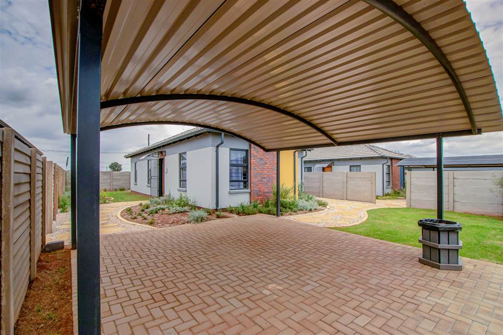 3 Bedroom House 3 Bedroom House