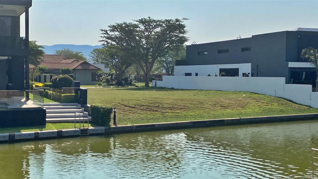 860 m² Land 860 m² Land
