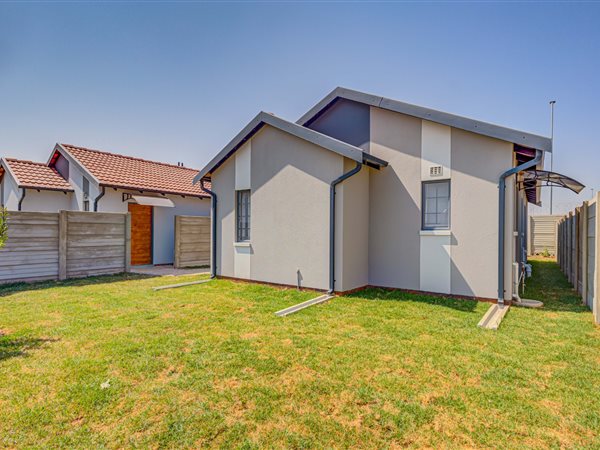 3 Bedroom House 3 Bedroom House
