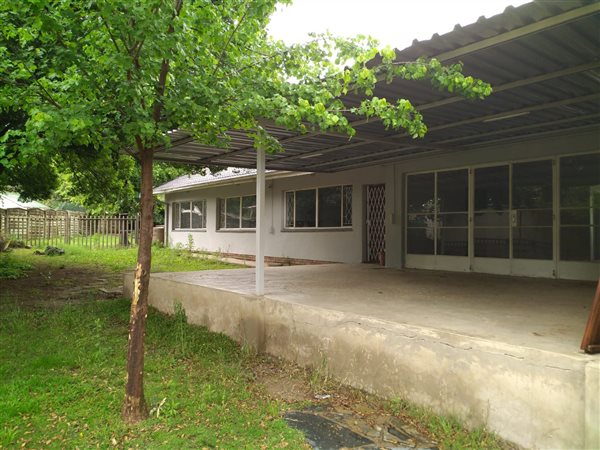 3 Bedroom House 3 Bedroom House