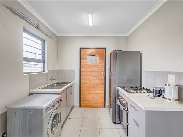 3 Bedroom House 3 Bedroom House
