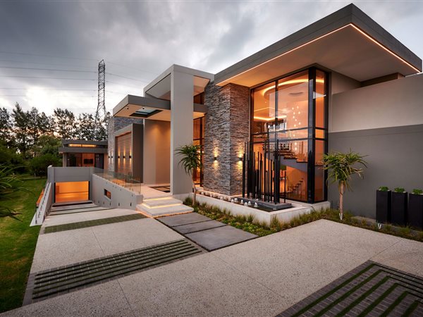 6 Bedroom House 6 Bedroom House