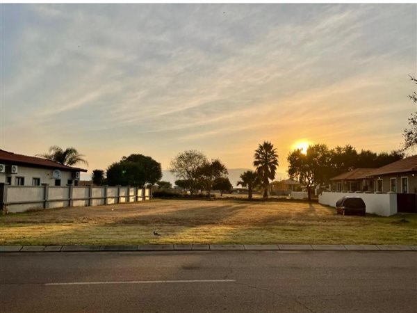 970 m² Land 970 m² Land
