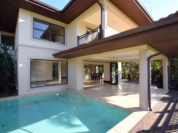 4 Bedroom House 4 Bedroom House